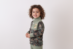 Camouflage dog hunting applique pullover