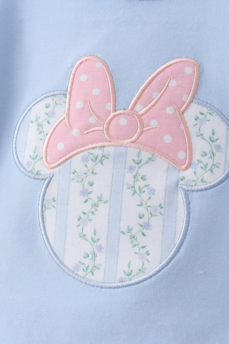Blue character applique ruffle shorts set